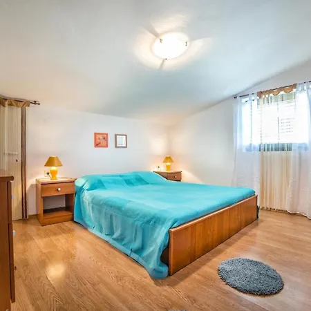 Fuer 4 Personen Ca 40 Qm In Pula, Istrien Istrische Riviera Apartment Pula