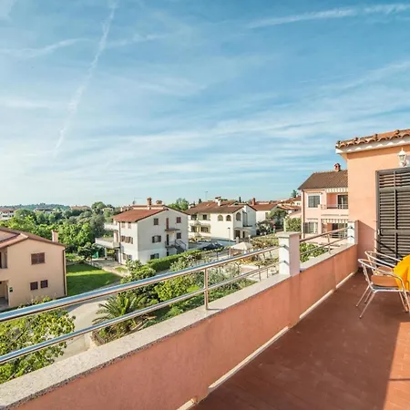 Fuer 4 Personen Ca 40 Qm In Pula, Istrien Istrische Riviera Apartment *