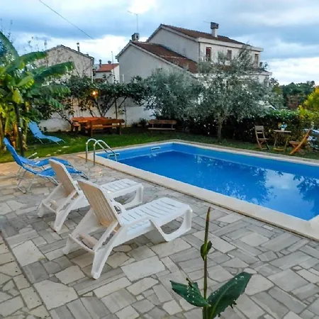 Apartment Fuer 4 Personen Ca 40 Qm In Pula, Istrien Istrische Riviera Pula