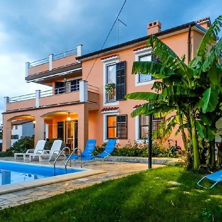 Apartment Fuer 4 Personen Ca 40 Qm In Pula, Istrien Istrische Riviera *