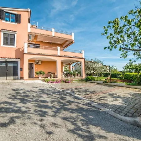 Fuer 4 Personen Ca 40 Qm In Pula, Istrien Istrische Riviera Pula